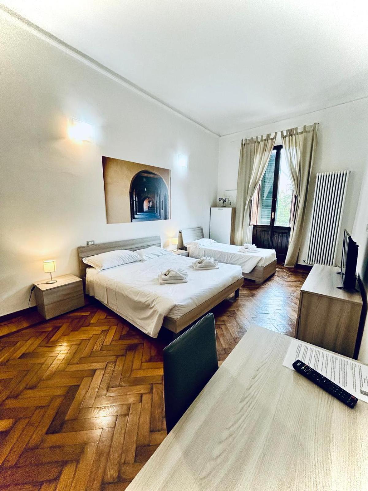 Centro Storico Suites 페라라 외부 사진